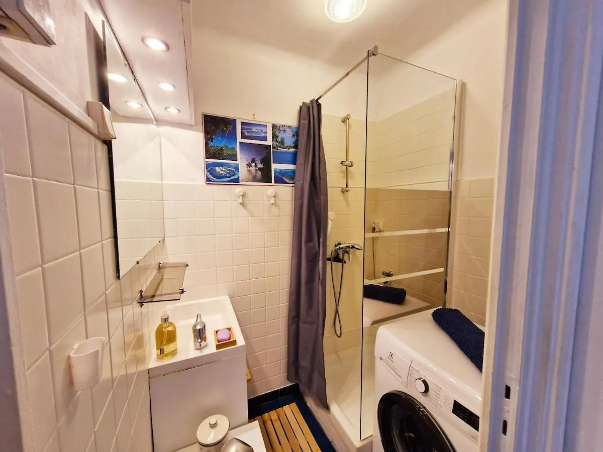 Cosy T1 Proche Port La Ciotat Apartment 0*,  France
