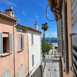 Appartement Climatise En Bord De, La Ciotat